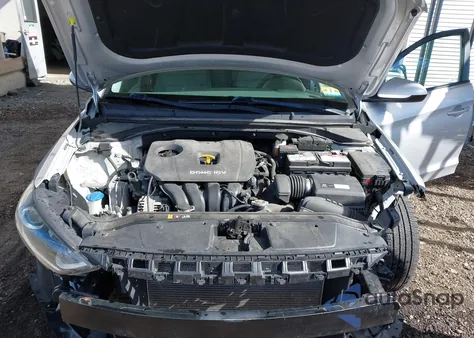 2017 Hyundai Elantra Se from USA, damaged, VIN 5NPD84LF5HH095378